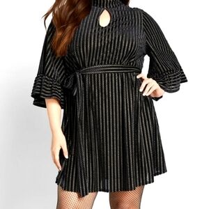 Modcloth Chevron Mock Neck Dress Size Medium